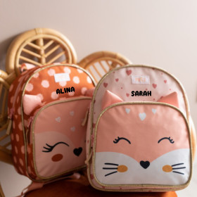 Personalisierter Kindergartenrucksack Pret | Katze rosa mit Herzen